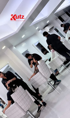 Kutzz Salon interior